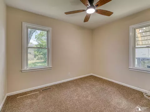 Bedroom - 713 Roeder, Monroe, MI 48161 photo 2 of 7