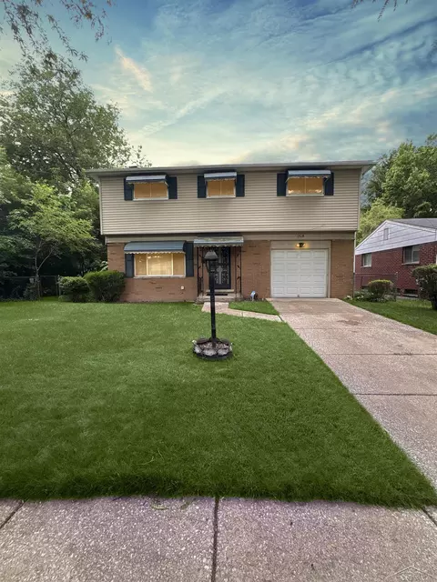 1315 Dillon, Saginaw, MI 48601