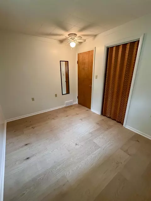 Bedroom - 216 E 8th, Pinconning, MI 48650 photo 1 of 4
