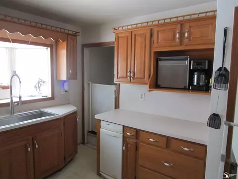 2342 Vivian, Monroe, MI 48162 photo 9