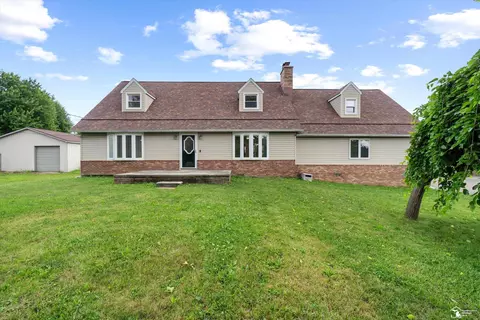 24677 Waltz, New Boston, MI 48164