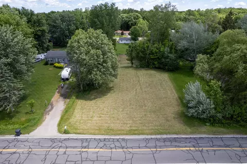 1318 Sandow, Midland, MI 48640