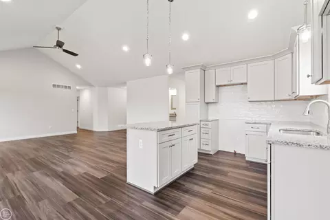 231 Shelldrake, Saint Clair, MI 48079 photo 7