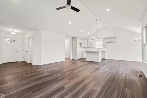 231 Shelldrake, Saint Clair, MI 48079 photo 4