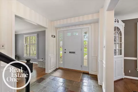 Entry Way - 324 Cloverly, Grosse Pointe Farms, MI 48236 photo 1 of 4