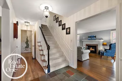Entry Way - 324 Cloverly, Grosse Pointe Farms, MI 48236 photo 4 of 4
