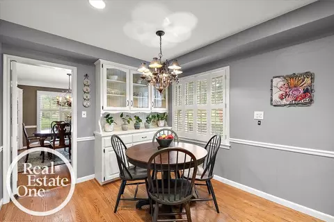 Dining - 324 Cloverly, Grosse Pointe Farms, MI 48236 photo 3 of 4