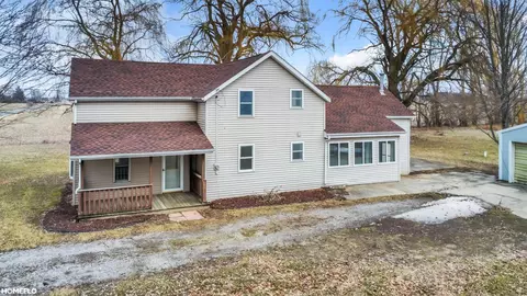 2818 E Brks, Midland, MI 48623