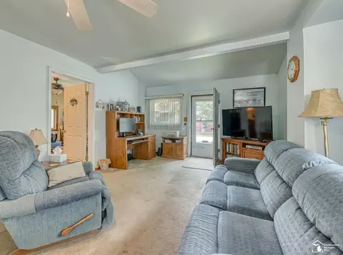 Living - 13857 Lake, Monroe, MI 48161 photo 2 of 3