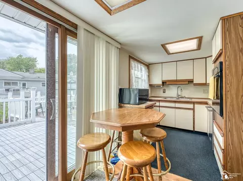 Kitchen - 13857 Lake, Monroe, MI 48161 photo 3 of 4
