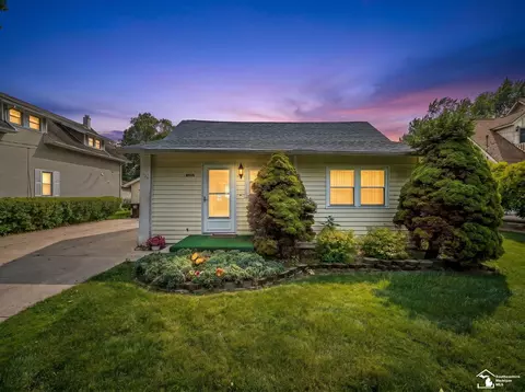 Exterior - 13857 Lake, Monroe, MI 48161 photo 2 of 12