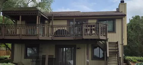 2765 Maple Rdg, Huron Twp, MI 48356