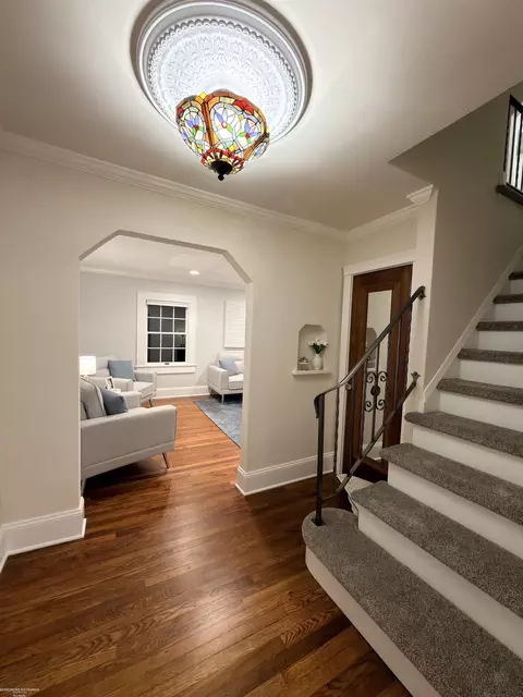 Entry Way - 45409 North, Macomb, MI 48042 photo 2 of 5