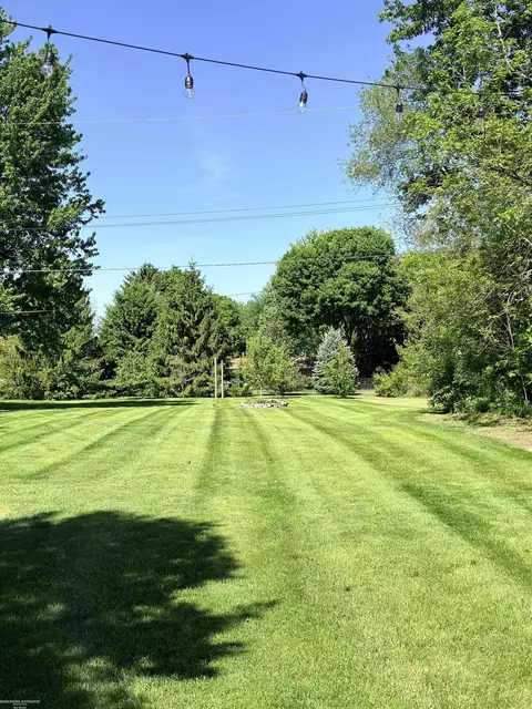 Exterior - 45409 North, Macomb, MI 48042 photo 15 of 17