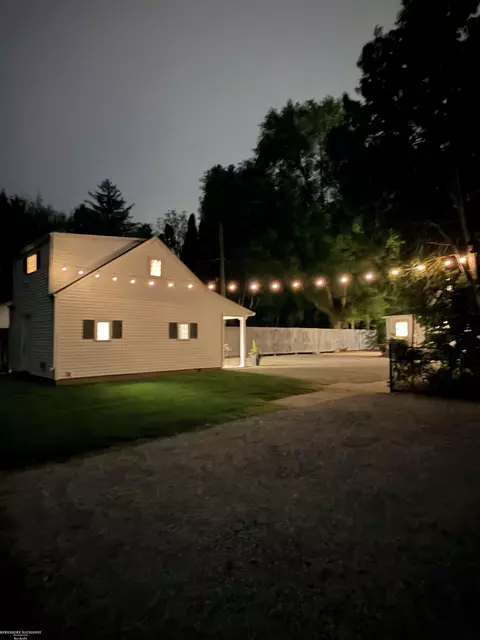 Exterior - 45409 North, Macomb, MI 48042 photo 12 of 17