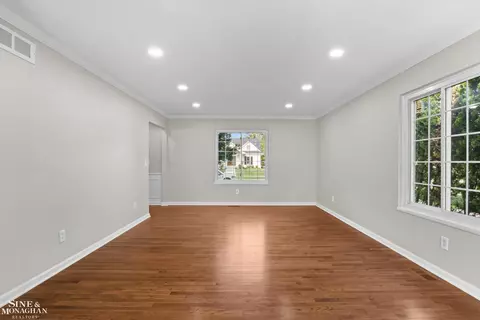 Living - 1200 Audubon, Grosse Pointe Park, MI 48230 photo 7 of 11