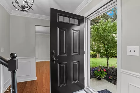 Entry Way - 1200 Audubon, Grosse Pointe Park, MI 48230 photo 1 of 4