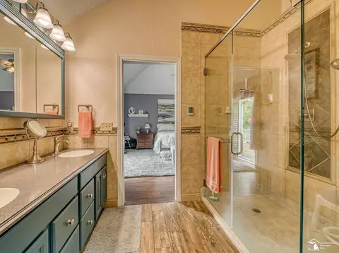 Bath - 4675 Secor, Ida, MI 48140 photo 3 of 4