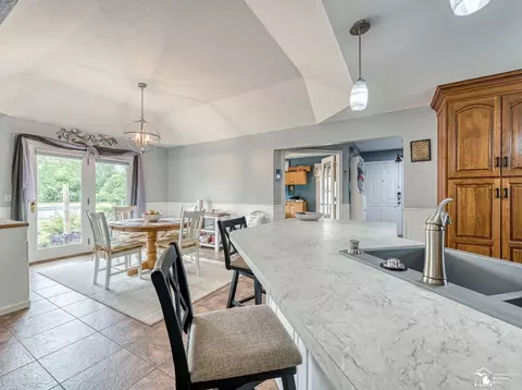 Dining - 4675 Secor, Ida, MI 48140 photo 1 of 7