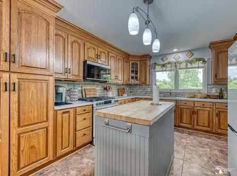 Kitchen - 4675 Secor, Ida, MI 48140 photo 2 of 5