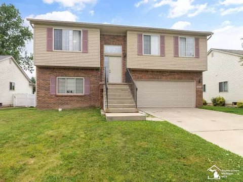 4031 Stone Post #117, Newport, MI 48166