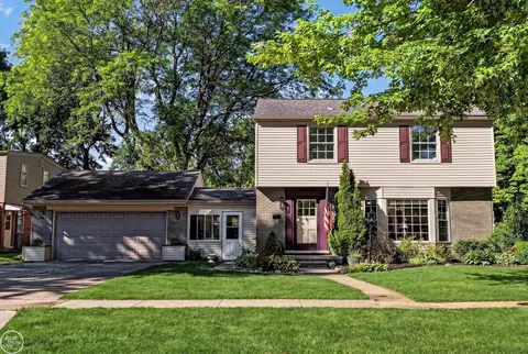 699 N Esplanade, Mount Clemens, MI 48043