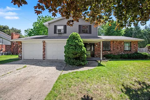 1870 W Packard, Saginaw, MI 48638