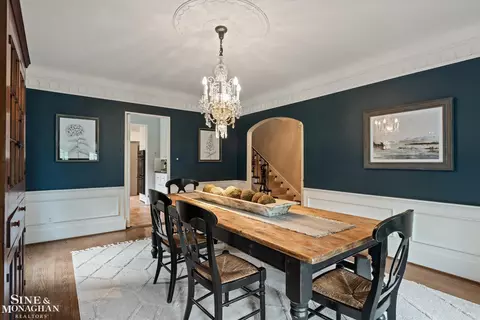 Dining - 542 Lakepointe, Grosse Pointe Park, MI 48236 photo 4 of 5
