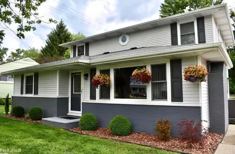 481 Michigan, Marysville, MI 48040