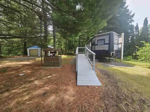 1914 Mina, Harrison, MI 48625