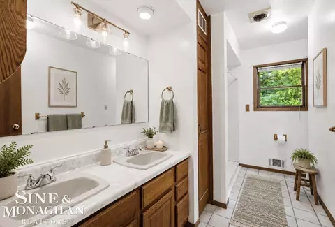 Bath - 9211 Folkert, Algonac, MI 48001 photo 1 of 3