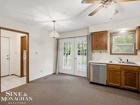 Kitchen - 9211 Folkert, Algonac, MI 48001 photo 5 of 6