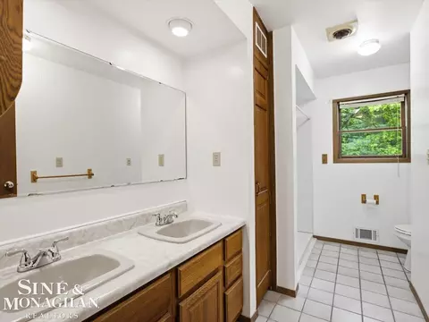 Bath - 9211 Folkert, Algonac, MI 48001 photo 2 of 3