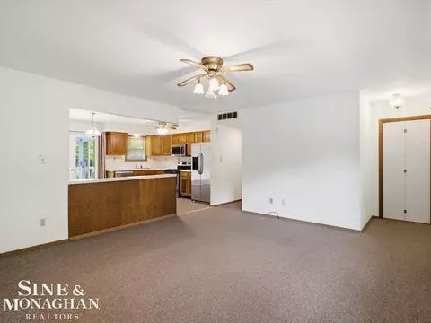 Living - 9211 Folkert, Algonac, MI 48001 photo 5 of 5