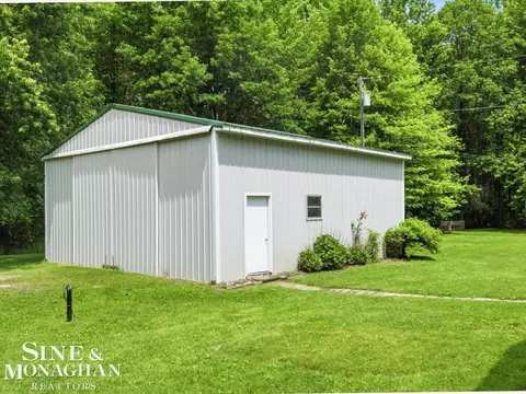 Exterior - 9211 Folkert, Algonac, MI 48001 photo 5 of 11