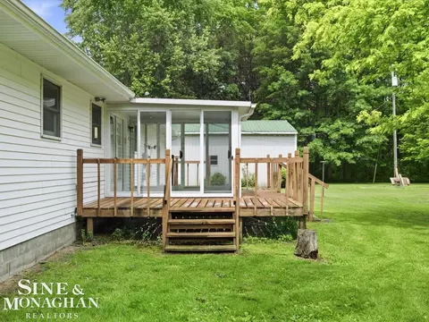 Exterior - 9211 Folkert, Algonac, MI 48001 photo 10 of 11