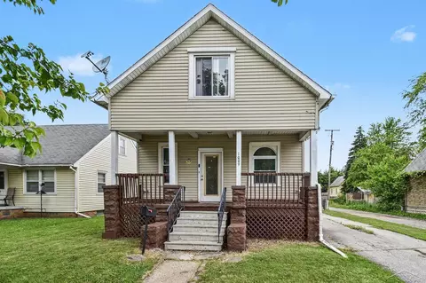 1009 22nd, Bay City, MI 48708