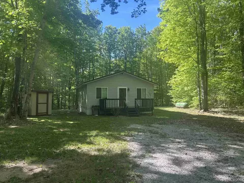 285 Round Lk # N, Wetmore, MI 49895