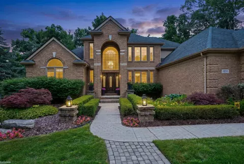 4896 Brookside, Washington Township, MI 48094