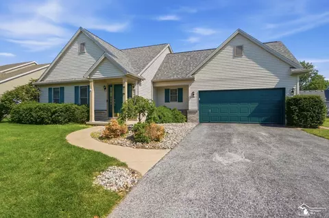 Exterior - 1092 Cumberland, Temperance, MI 48182 photo 3 of 10