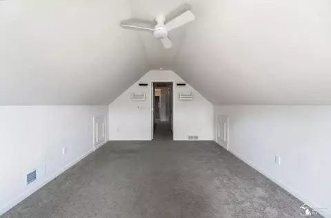 Bedroom - 1092 Cumberland, Temperance, MI 48182 photo 10 of 10