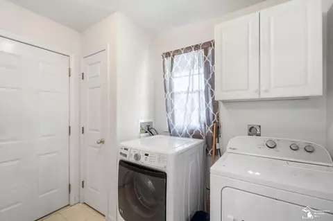 Other - 1092 Cumberland, Temperance, MI 48182 photo 4 of 13