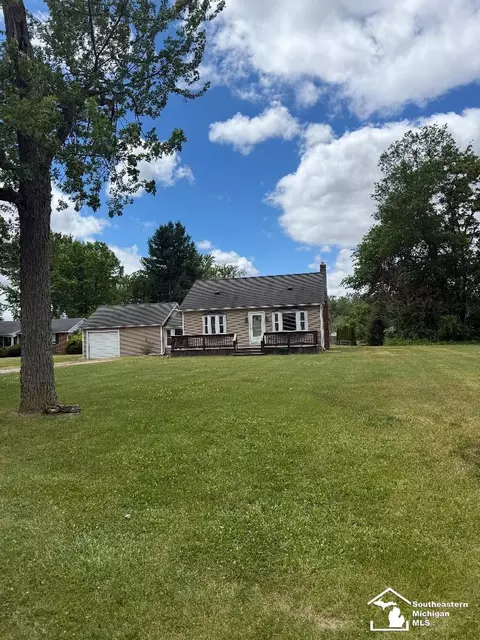 400 Rose, Petersburg, MI 49270
