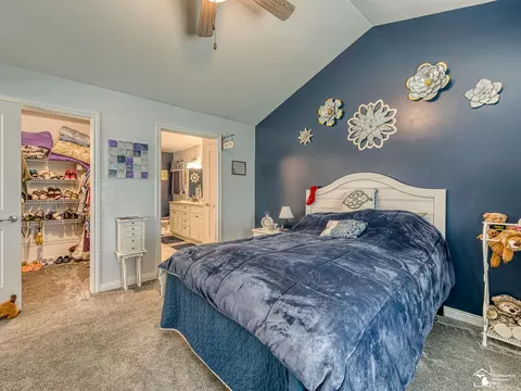 Bedroom - 5019 Skylark, Monroe, MI 48161 photo 5 of 5