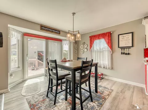 Dining - 5019 Skylark, Monroe, MI 48161 photo 1 of 2