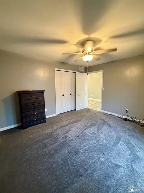Bedroom - 5019 Skylark, Monroe, MI 48161 photo 6 of 7