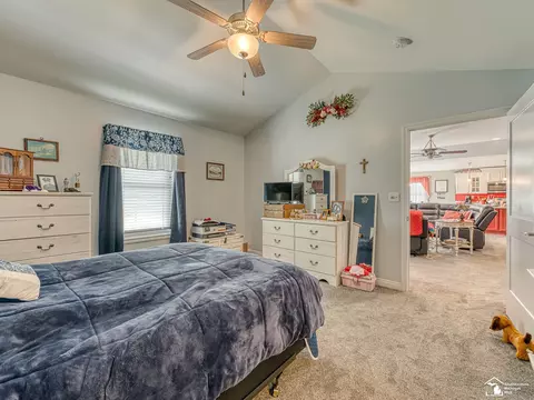 Bedroom - 5019 Skylark, Monroe, MI 48161 photo 4 of 7