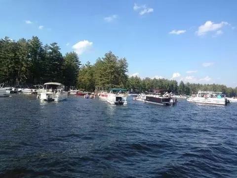 View/Area - 2925 Lakeshore, Gladwin, MI 48624 photo 7 of 15