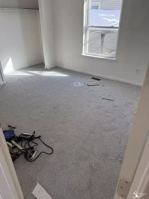 Bedroom - 710 E Fourth, Monroe, MI 48161 photo 3 of 7