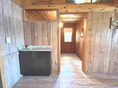 Entry Way - 2820 Ridge, Harrison, MI 48625 photo 1 of 2